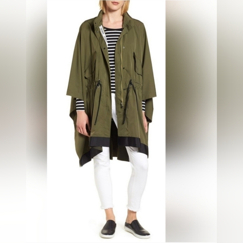 NWOT SOSKEN Fame Hooded Rain Poncho